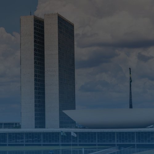 Custo da máquina pública: cada parlamentar custa U$ 5 milhões por ano