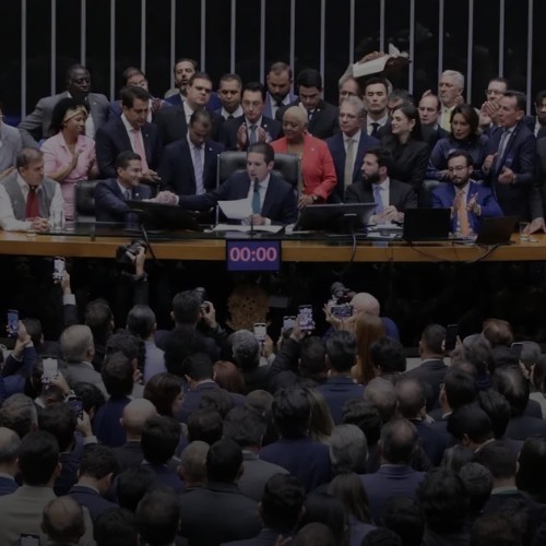 Mais deputados, mais gastos: quem realmente ganha com isso?